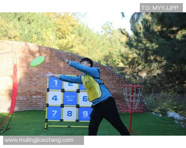 深圳飞盘队荣登飞盘节奏排行榜第十名展现出色竞技实力与团队精神