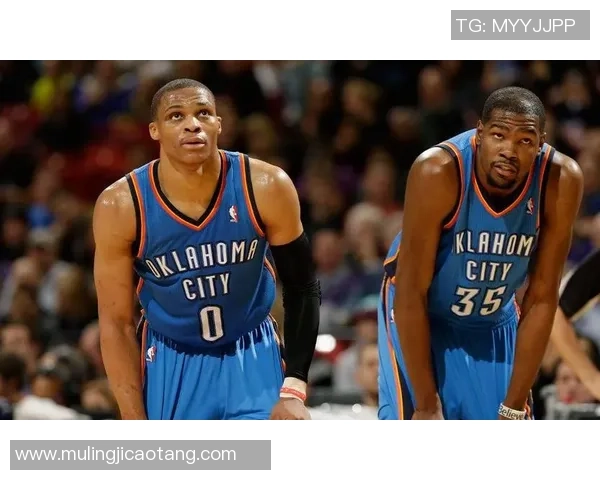 勇士与雷霆西部决赛精彩回放全景解析与战术分析